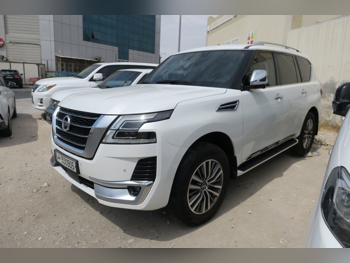 نيسان  باترول  بلاتنيوم  2020  اوتوماتيك  216,000 كم  6 سلندر  دفع رباعي  اس يو في  أبيض