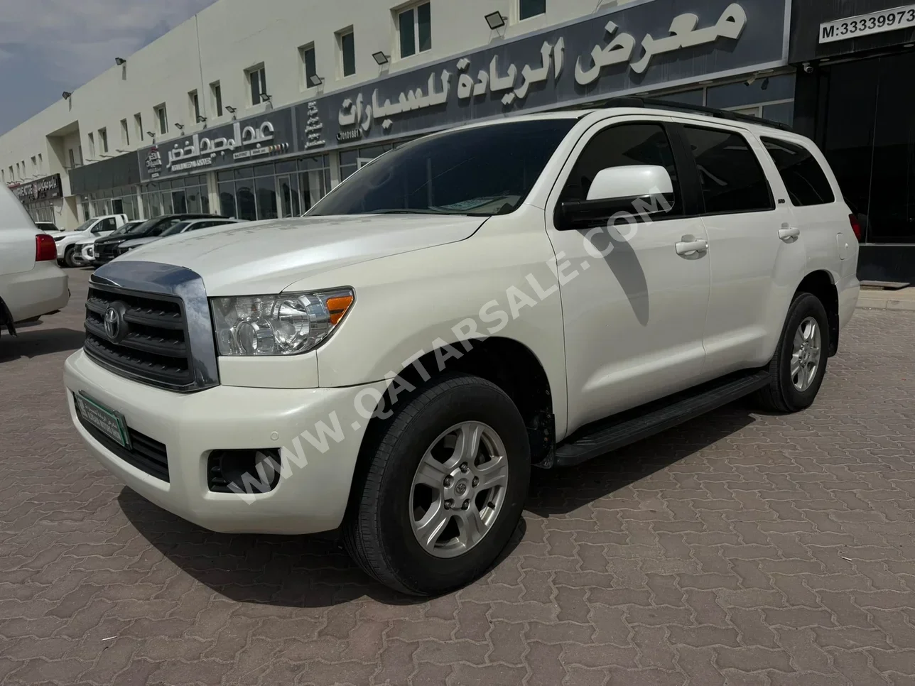 تويوتا  سكويا  اس ار 5  2015  اوتوماتيك  252,000 كم  8 سلندر  دفع رباعي  اس يو في  أبيض