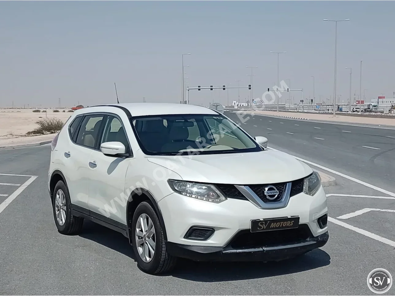 نيسان  إكس - ترايل  2016  اوتوماتيك  219,000 كم  4 سلندر  دفع رباعي  اس يو في  أبيض