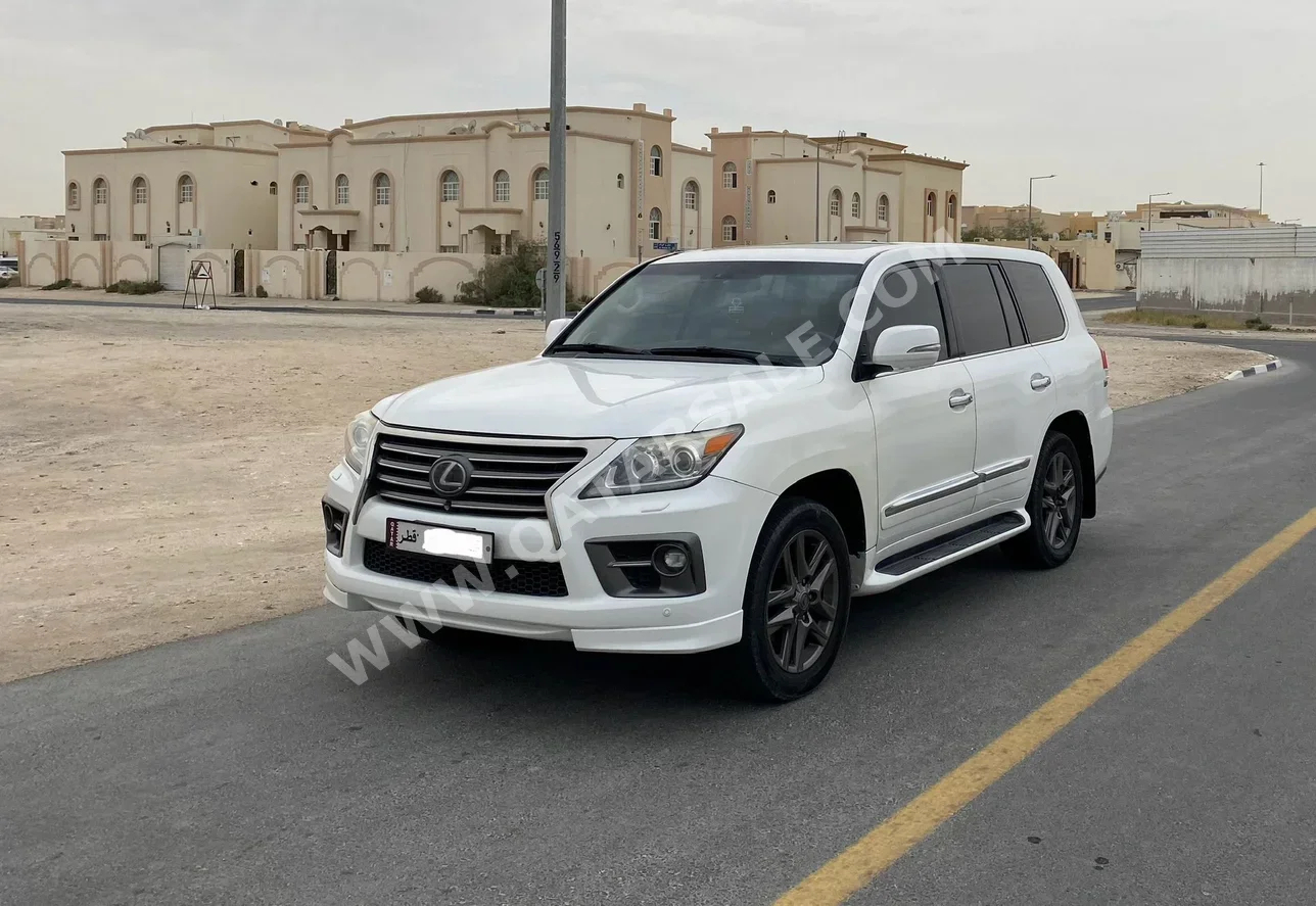 لكزس  ال اكس  570  2014  اوتوماتيك  348,000 كم  8 سلندر  دفع رباعي  اس يو في  أبيض