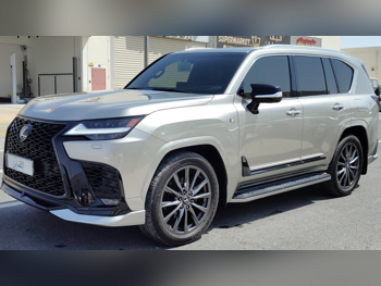 لكزس  ال اكس  600 اف سبورت  2024  اوتوماتيك  16,000 كم  6 سلندر  دفع رباعي  اس يو في  فضي  تحت الضمان