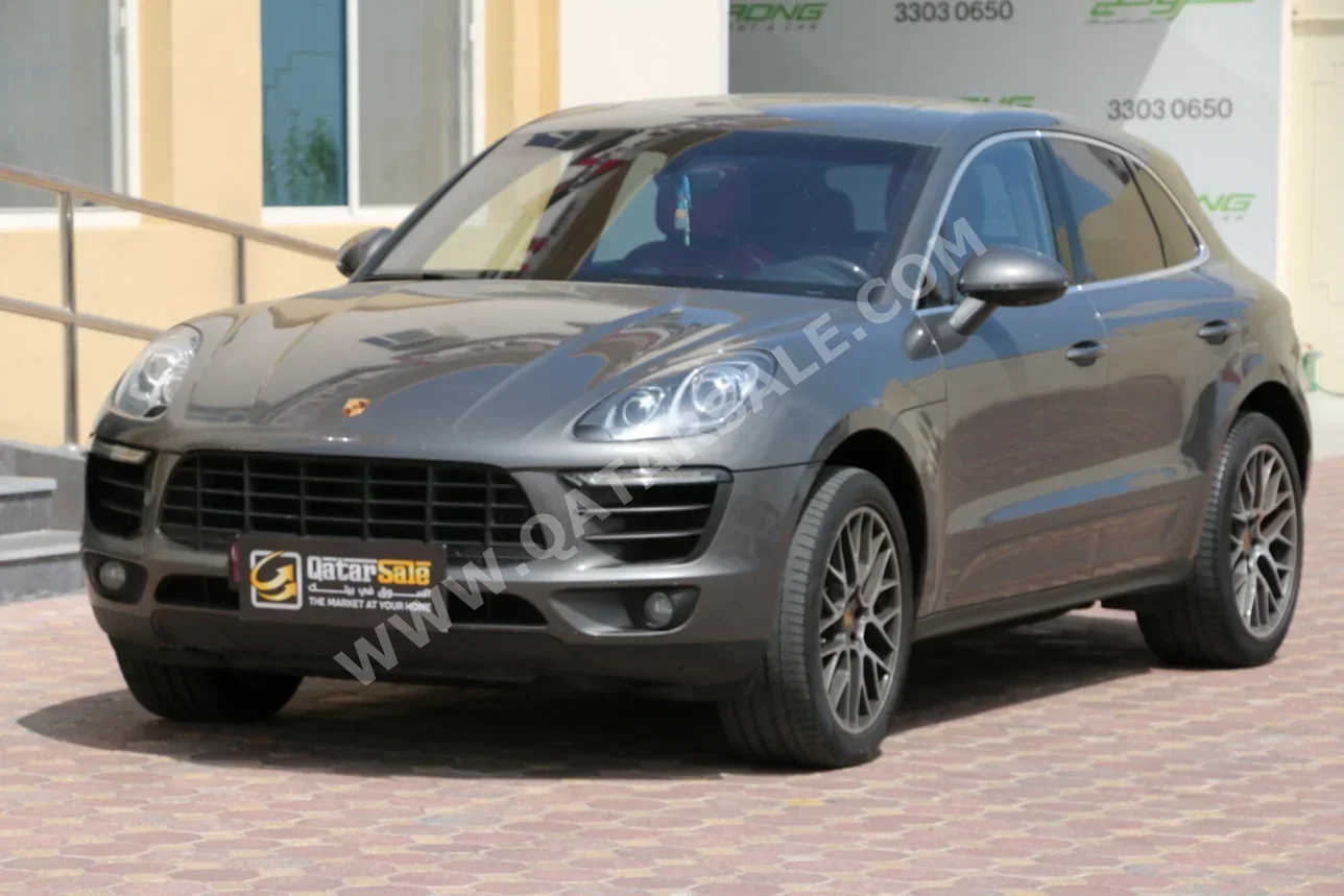 بورش  ماكان  اس  2015  اوتوماتيك  80,000 كم  6 سلندر  دفع رباعي  اس يو في  رمادي  تحت الضمان