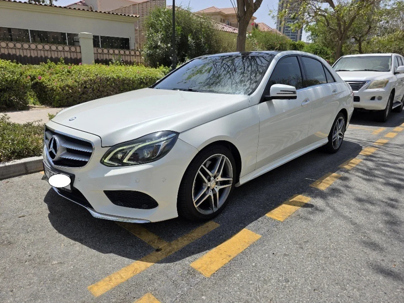 مرسيدس - بنز اي - كلاس 400 2016 اوتوماتيك 112,000 كم 6 سلندر دفع خلفي سيدان أبيض