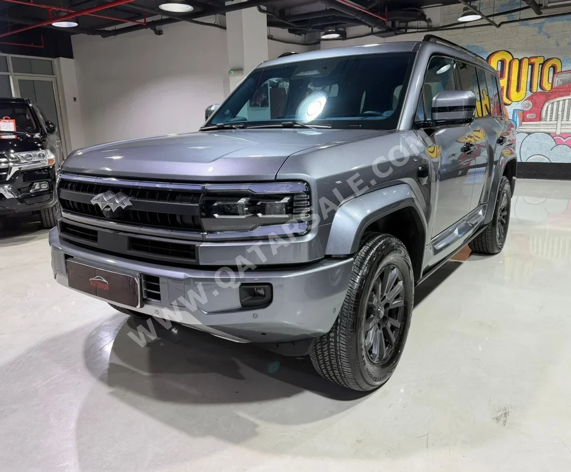 BYD  Leopard 5  Ultra 5  2025  Automatic  16,000 Km  4 Cylinder  All Wheel Drive (AWD)  SUV  Gray  With Warranty