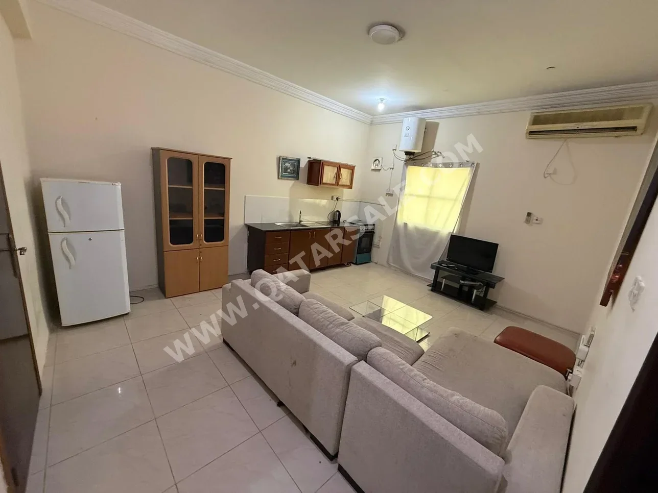 1 غرف نوم شقة للايجار في الريان - العزيزية مفروشة بالكامل