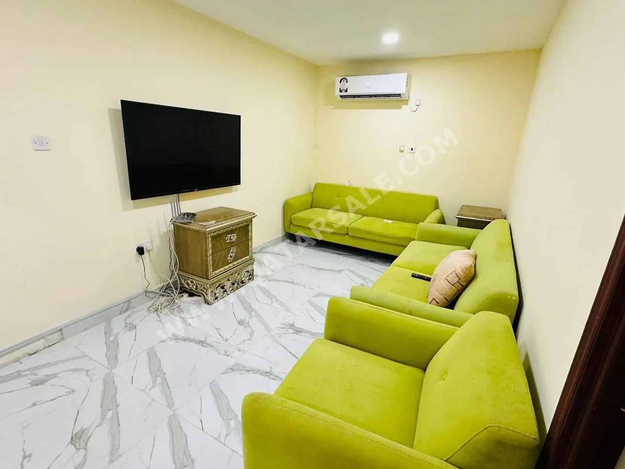 1 غرف نوم  شقة  للايجار  في الدوحة -  نعيجة  مفروشة بالكامل