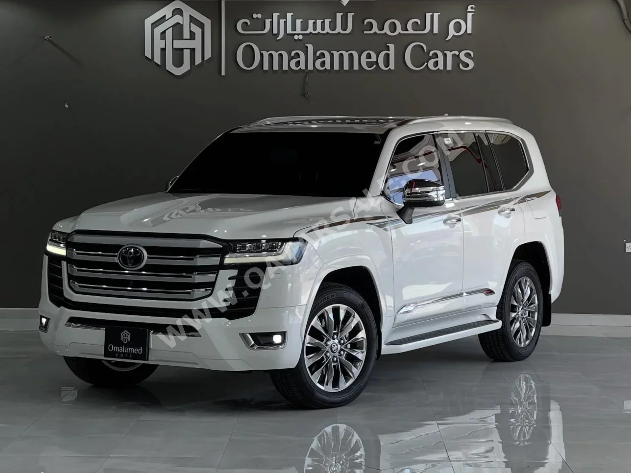تويوتا  لاند كروزر  في اكس ار  2024  اوتوماتيك  7,000 كم  8 سلندر  دفع رباعي  اس يو في  أبيض  تحت الضمان