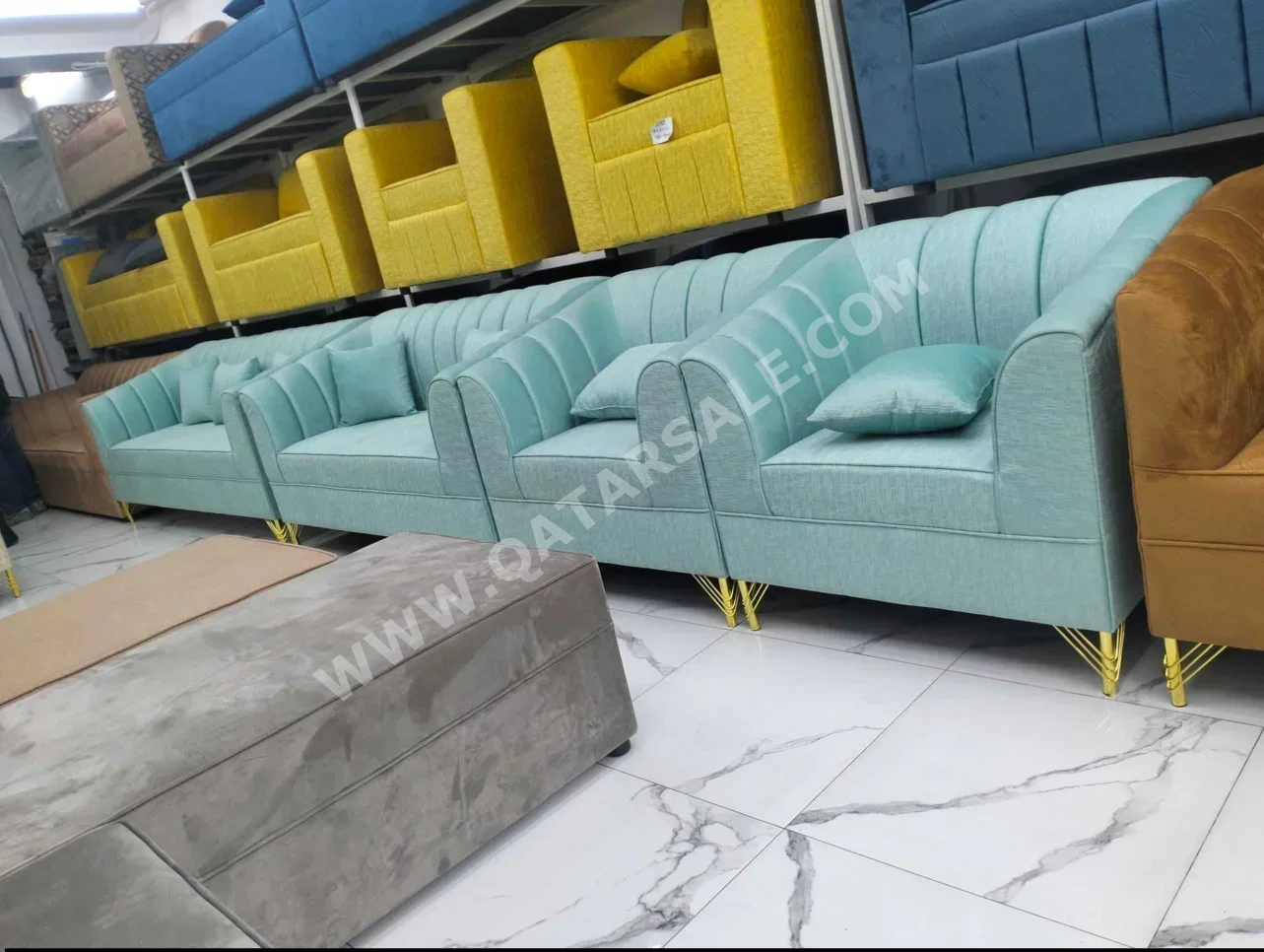 الأرائك والكنب والكراسي لايف ستايل  طقم كنب  - قماش  - أصفر