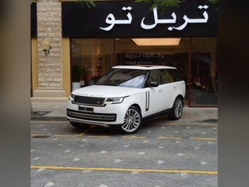 Land Rover  Range Rover  Vogue HSE  2023  Automatic  46,830 Km  8 Cylinder  Four Wheel Drive (4WD)  SUV  White  With Warranty