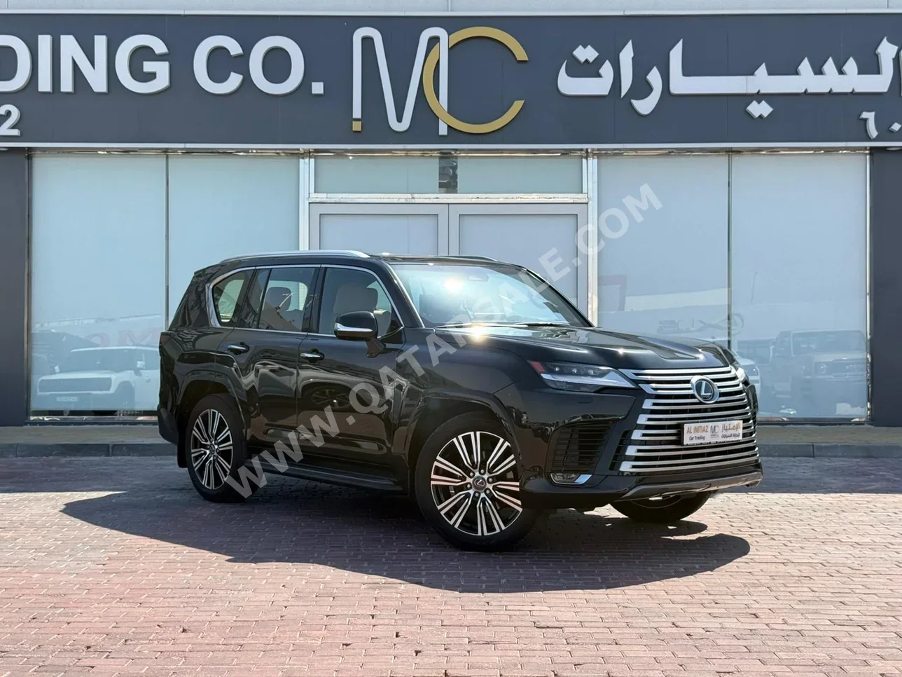 Lexus  LX  600 Luxury  2025  Automatic  15,000 Km  6 Cylinder  Four Wheel Drive (4WD)  SUV  Black  With Warranty