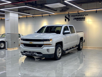 Chevrolet  Silverado  Z71  2016  Automatic  171,000 Km  8 Cylinder  Four Wheel Drive (4WD)  Pick Up  White