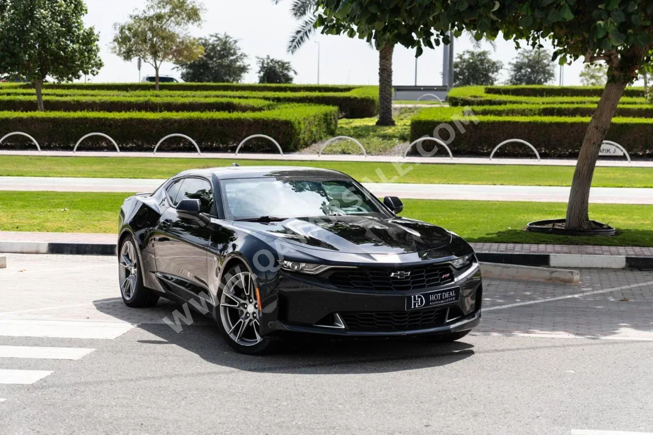 Chevrolet  Camaro  2019  Automatic  122,000 Km  6 Cylinder  Rear Wheel Drive (RWD)  Coupe / Sport  Black
