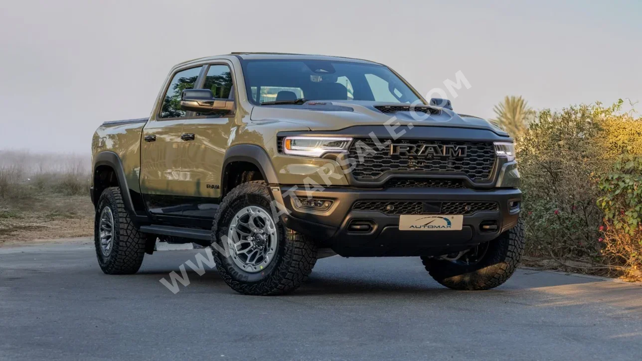 دودج  رام  1500 ار اتش او  2026  اوتوماتيك  0 كم  6 سلندر  دفع رباعي  بيكب  أخضر  تحت الضمان