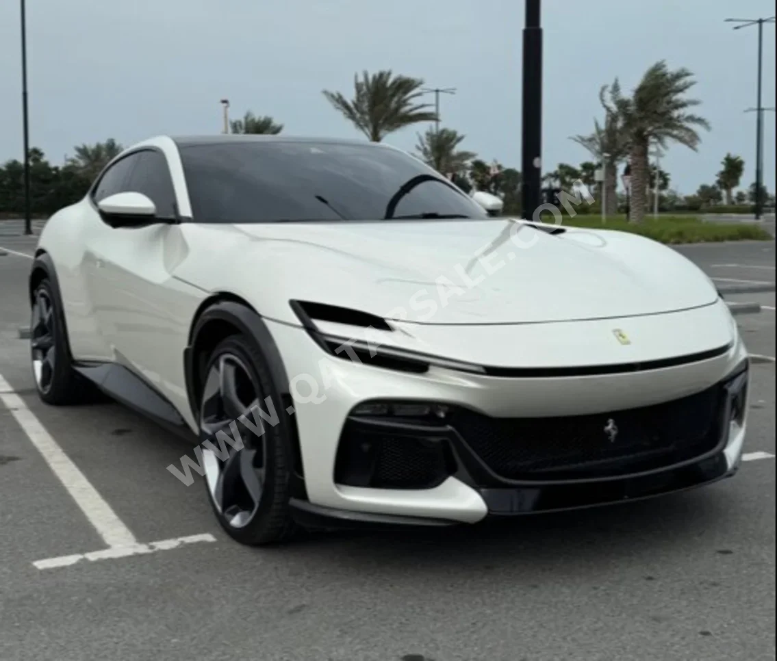 فيراري  بوروسانجوي  2024  اوتوماتيك  9,000 كم  12 سلندر  دفع كلي مستمر  اس يو في  أبيض  تحت الضمان