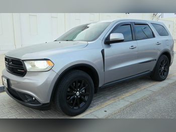 Dodge  Durango  2014  Automatic  196,000 Km  6 Cylinder  Rear Wheel Drive (RWD)  SUV  Silver
