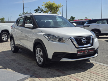 Nissan  Kicks  2020  Automatic  56,411 Km  4 Cylinder  Front Wheel Drive (FWD)  SUV  White