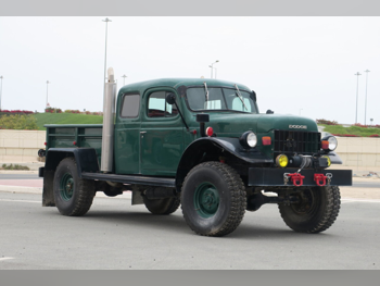 دودج  بور وغن  1952  عادي  47,000 كم  6 سلندر  دفع خلفي  كلاسك  أخضر