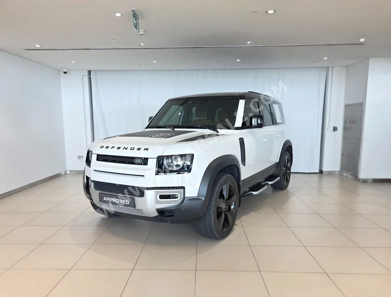 Land Rover Defender 110 HSE 2024 Automatic 34,760 Km 6 Cylinder Four Wheel Drive (4WD) SUV White With Warranty