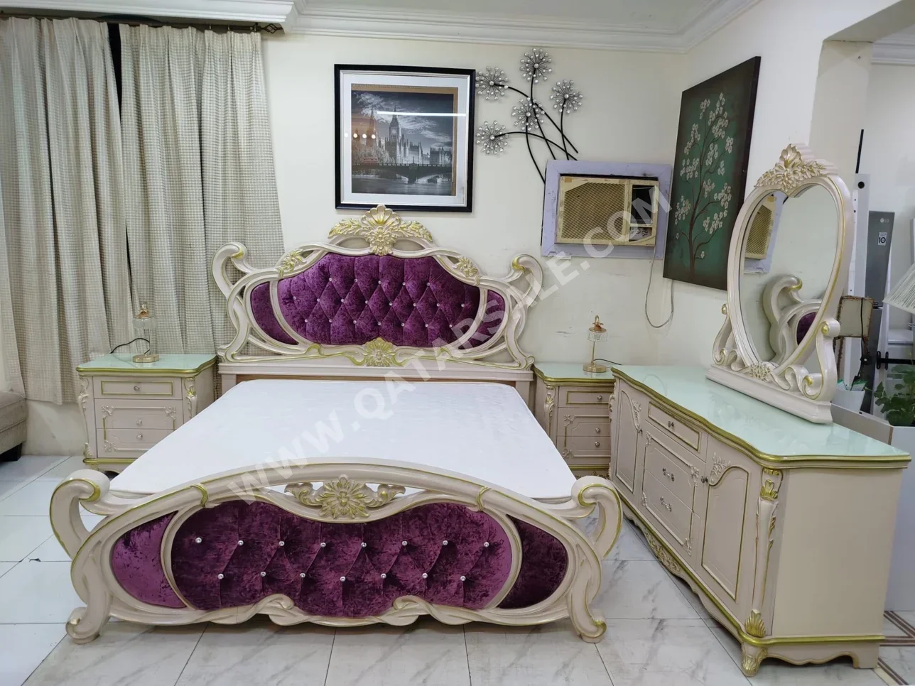 أطقم غرف نوم