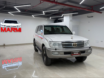 Toyota  Land Cruiser  VXR  2006  Automatic  493,000 Km  8 Cylinder  Four Wheel Drive (4WD)  SUV  White