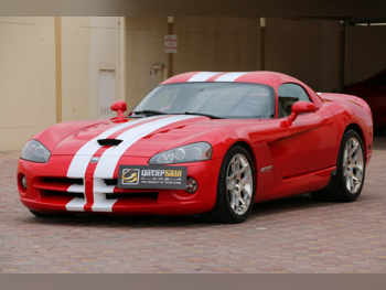 دودج  فايبر  SRT-10  2008  عادي  27,000 كم  10 سلندر  دفع خلفي  كوبيه \ سبورت  أحمر