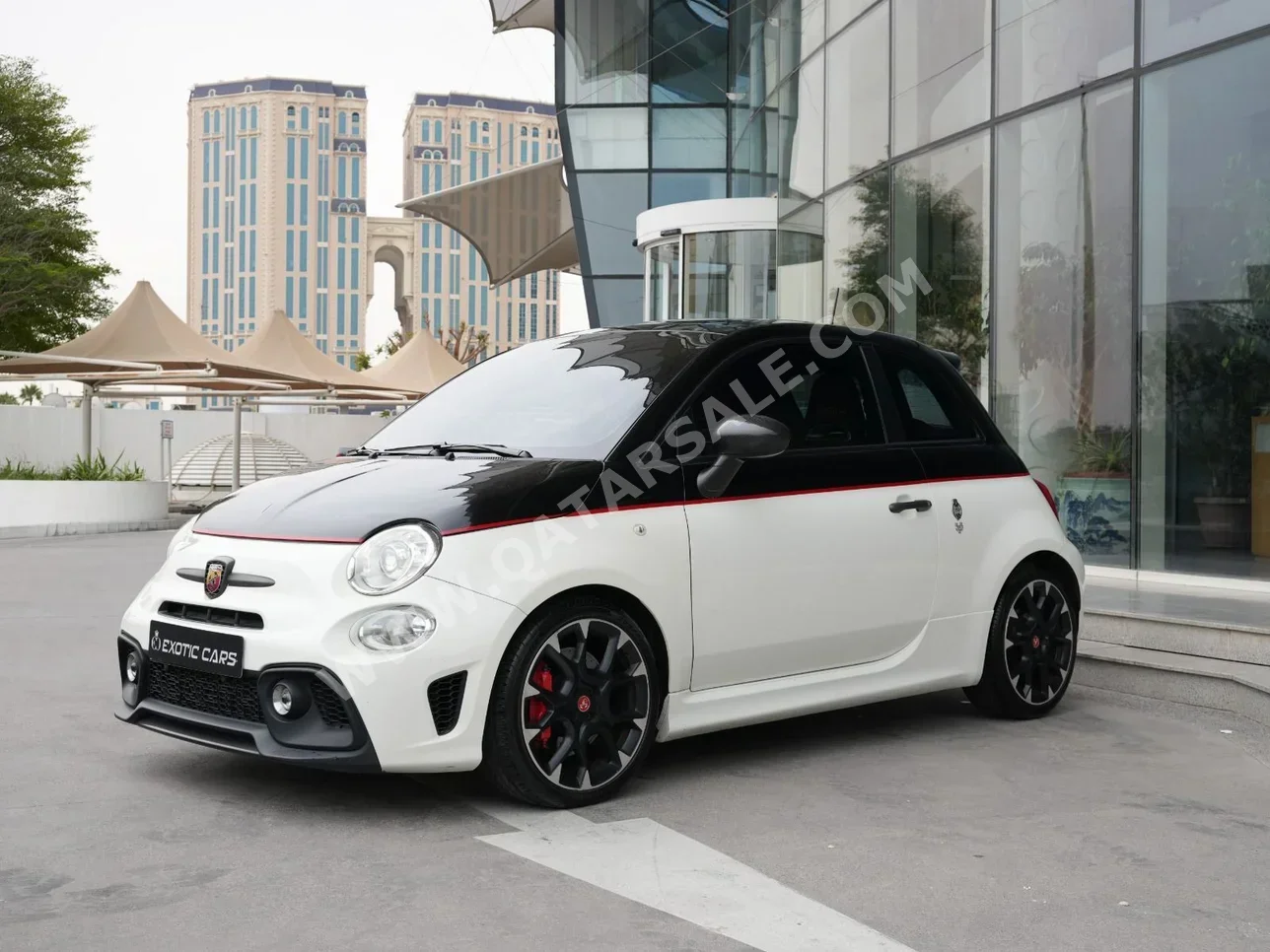 فيات 595 ابارث كومبيتيزيوني 2020 اوتوماتيك 65,000 كم 4 سلندر سحب امامي هاتشباك أبيض