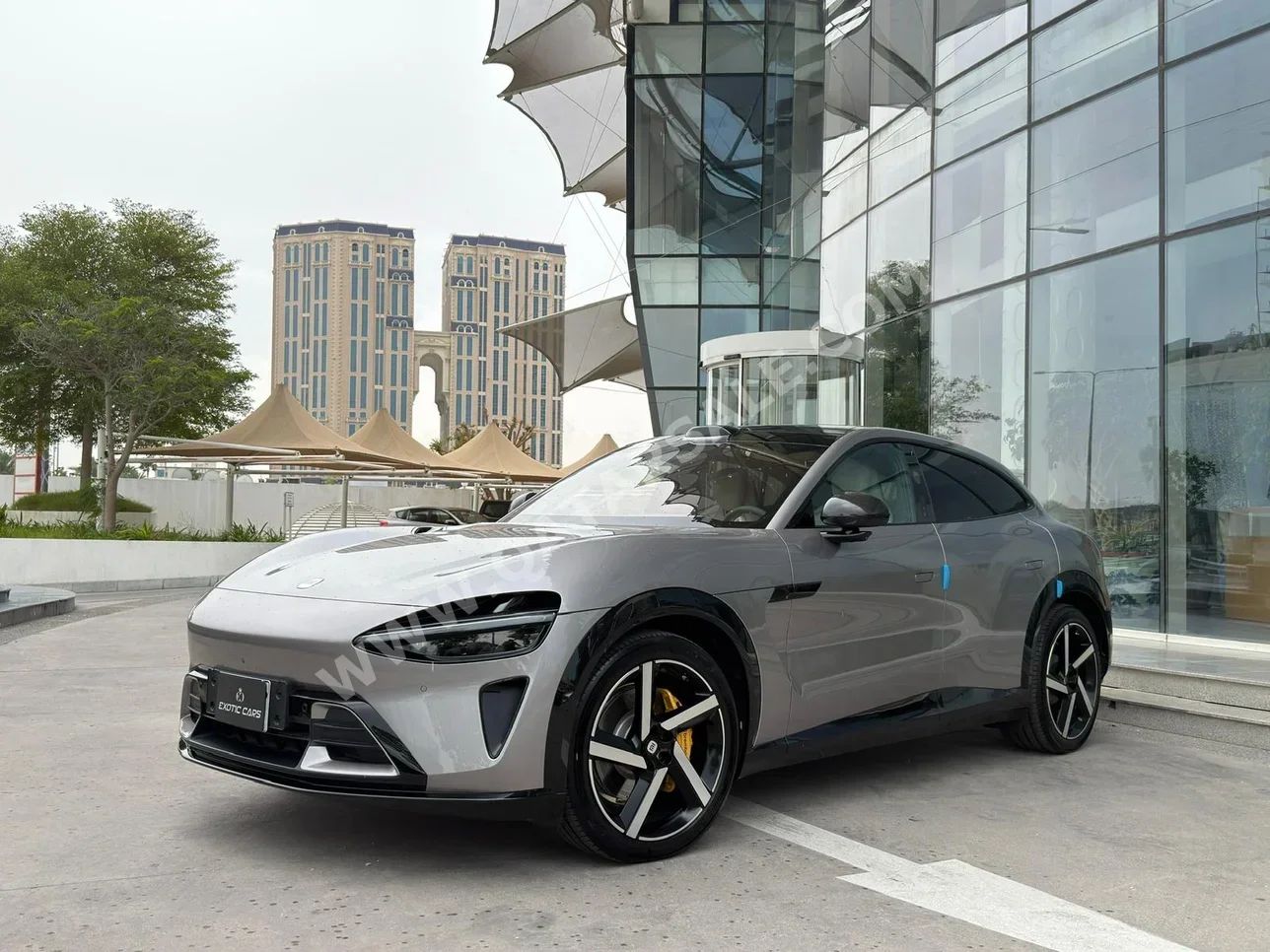 شاومي واي يو 7 ماكس 2026 اوتوماتيك 0 كم 0 سلندر دفع كلي مستمر اس يو في رمادي