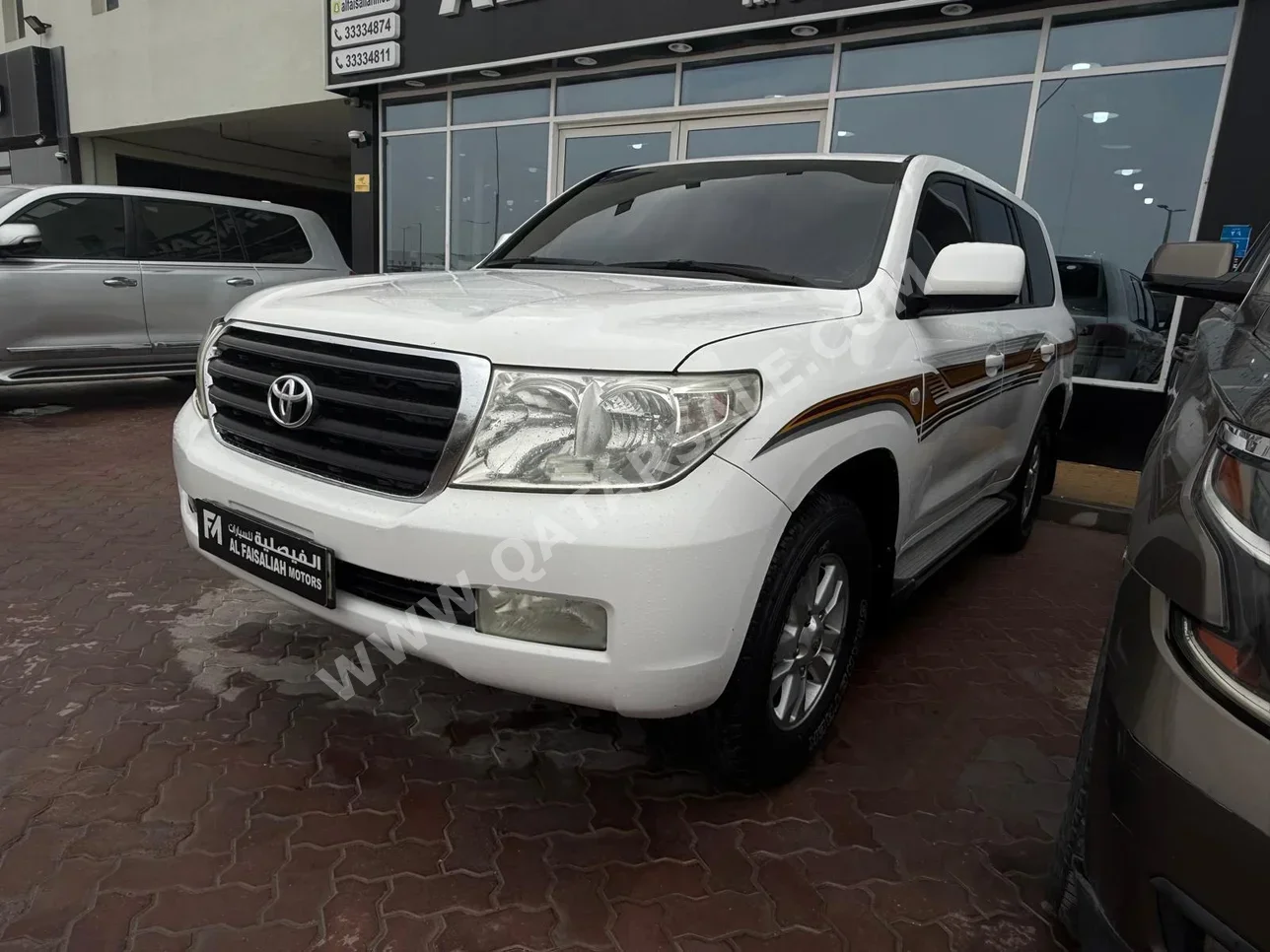 تويوتا  لاند كروزر  جي اكس  2008  اوتوماتيك  286,000 كم  6 سلندر  دفع رباعي  اس يو في  أبيض