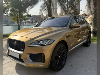 Jaguar  F-Pace  First Edition  2017  Automatic  69,000 Km  6 Cylinder  Four Wheel Drive (4WD)  SUV  Gold