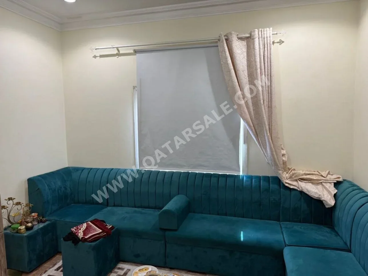 الأرائك والكنب والكراسي كنبة زاوية - تركواز وطاولات جانبية