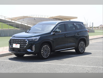 Jetour  X90  Plus  2025  Automatic  21,000 Km  4 Cylinder  Front Wheel Drive (FWD)  SUV  Olive Green  With Warranty