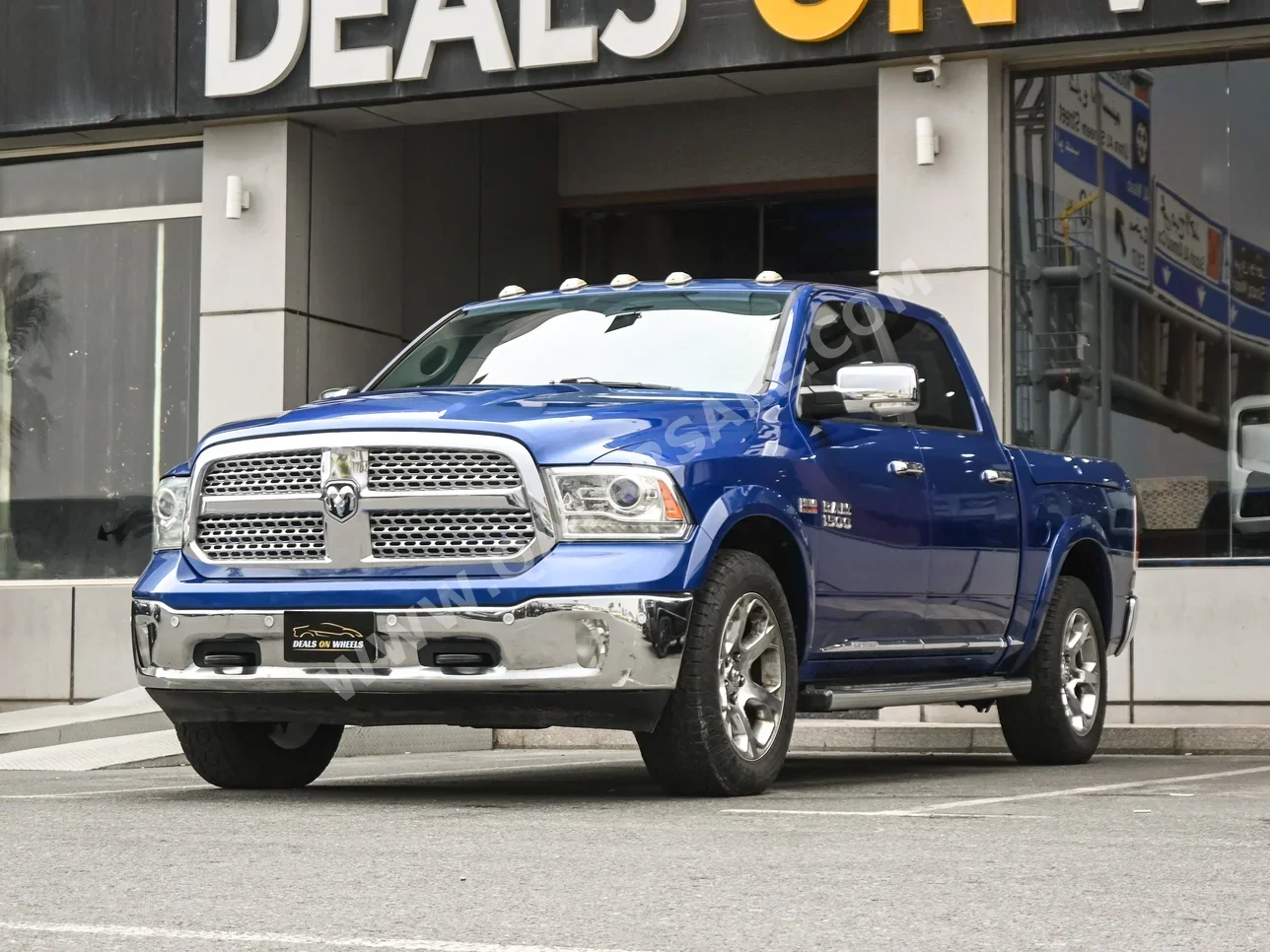 Dodge  Ram  1500 Laramie  2016  Automatic  209,000 Km  8 Cylinder  Four Wheel Drive (4WD)  Pick Up  Blue