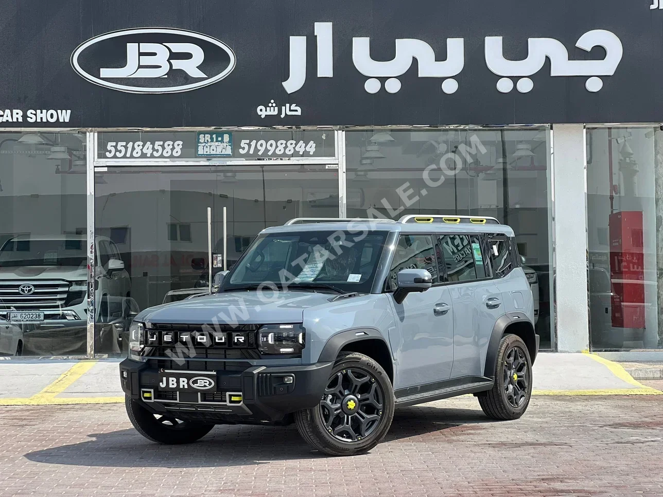 Jetour  T2  Luxury Plus  2025  Automatic  0 Km  4 Cylinder  Four Wheel Drive (4WD)  SUV  Gray  With Warranty