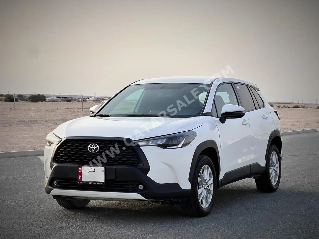 Toyota  Corolla  2023  Automatic  34,000 Km  4 Cylinder  Front Wheel Drive (FWD)  SUV  White  With Warranty