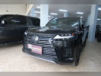 Lexus  LX  600 Overtrail  2025  Automatic  14,000 Km  6 Cylinder  All Wheel Drive (AWD)  SUV  Black  With Warranty