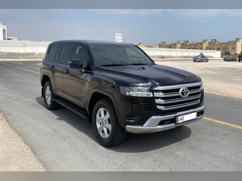 Toyota  Land Cruiser  GXR  2022  Automatic  93,000 Km  6 Cylinder  Four Wheel Drive (4WD)  SUV  Black