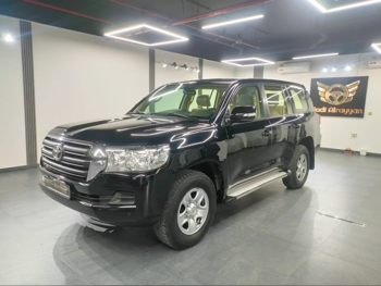 تويوتا  لاند كروزر  جي  2019  اوتوماتيك  165,000 كم  6 سلندر  دفع رباعي  اس يو في  أسود