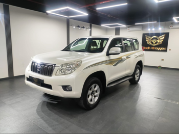 تويوتا  برادو  تي اكس ال  2011  اوتوماتيك  274,000 كم  6 سلندر  دفع رباعي  اس يو في  أبيض