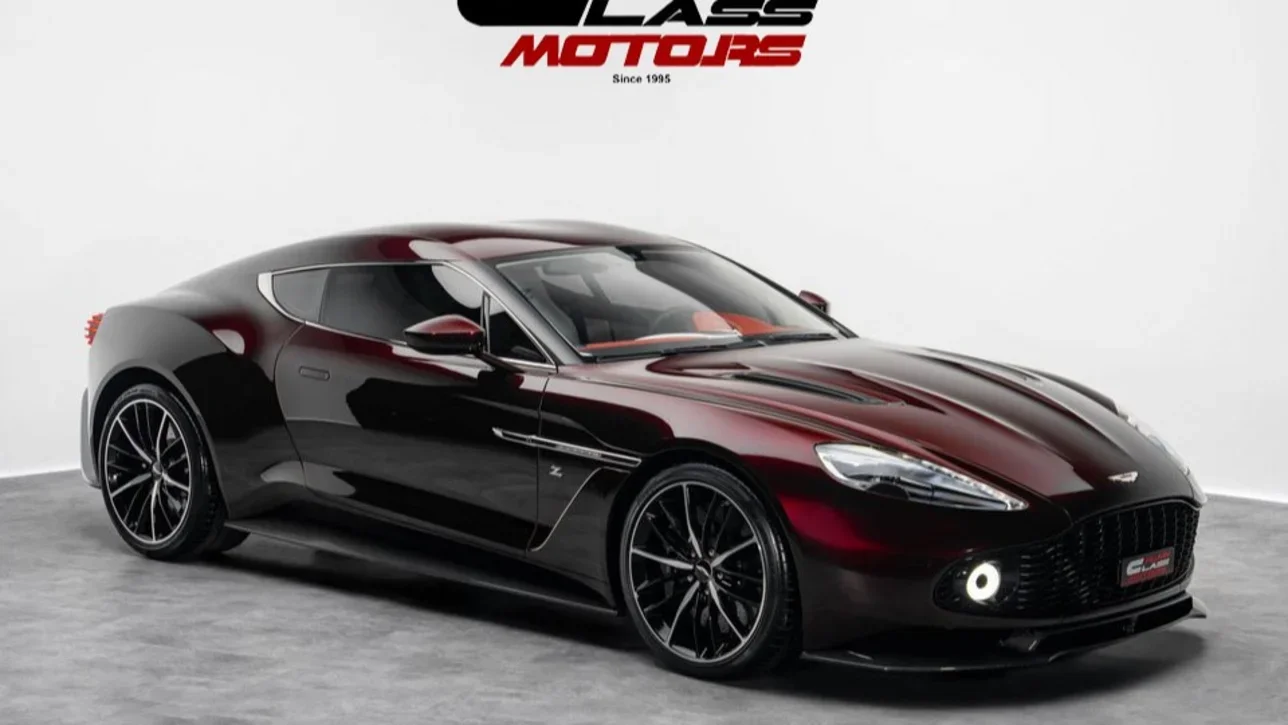 أستون مارتن  فانكوش  زاغاتو  2018  اوتوماتيك  2,512 كم  12 سلندر  دفع خلفي  كوبيه \ سبورت  عنابي