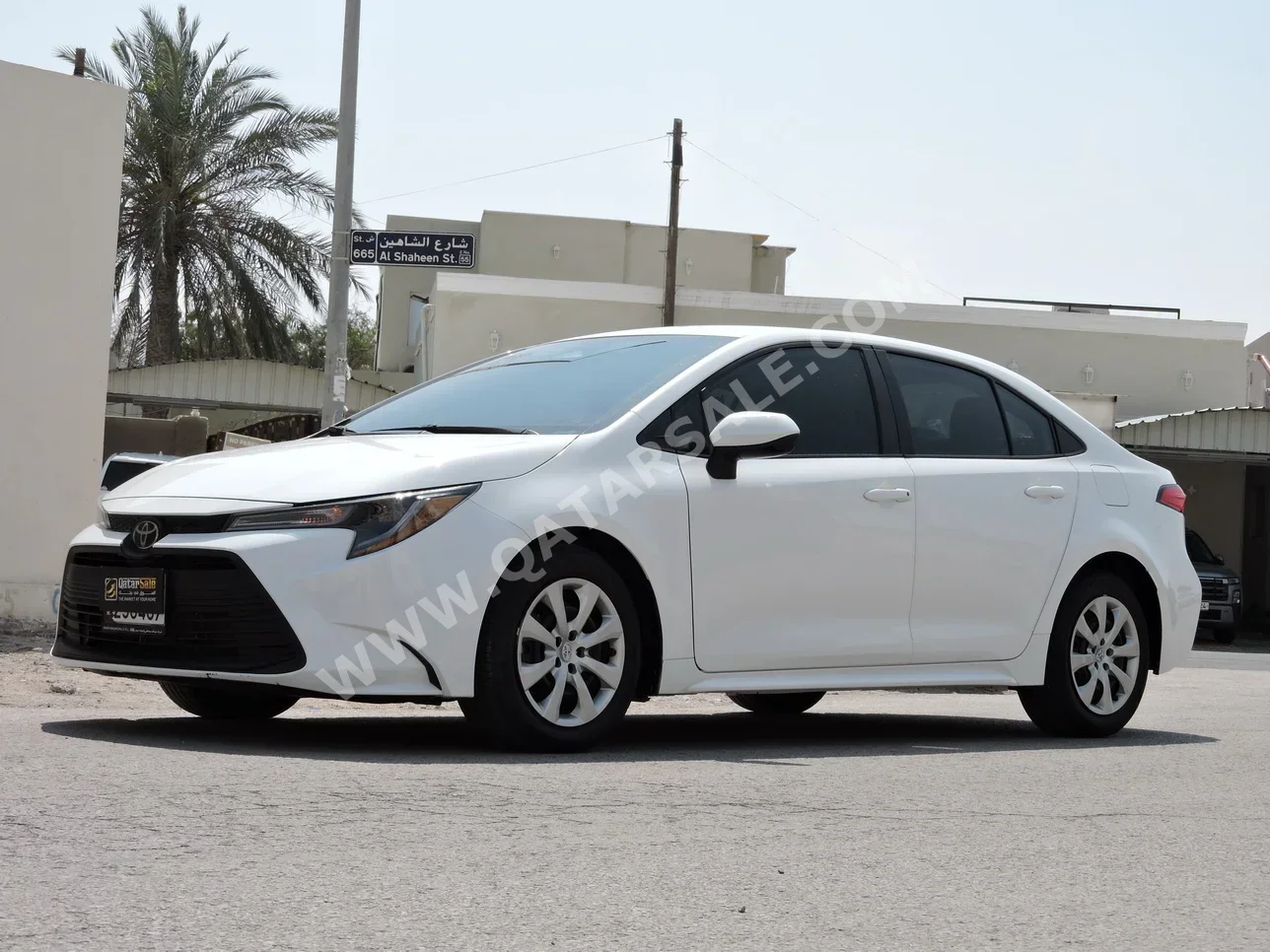 تويوتا كورولا ال اي 2025 اوتوماتيك 4,822 كم 4 سلندر سحب امامي سيدان أبيض