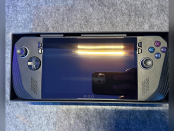 اجهزة العاب الفديو - اسوس  - روج الي اكس  - 1 تيرابايت  -تشمل أجهز تحكم: لا تشمل قبضات