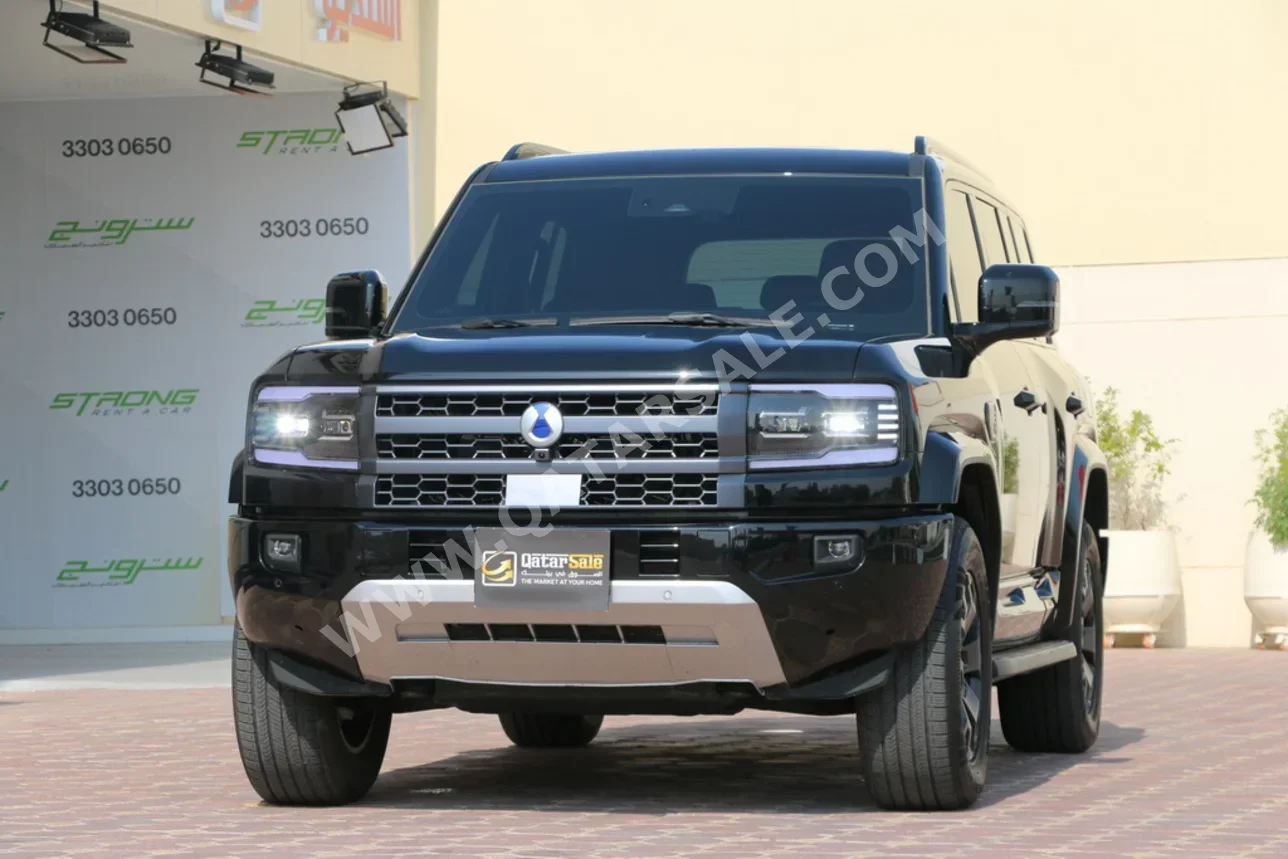 بي واي دي  دينزا  بي 5  2026  اوتوماتيك  8,500 كم  4 سلندر  دفع رباعي  اس يو في  أسود  تحت الضمان