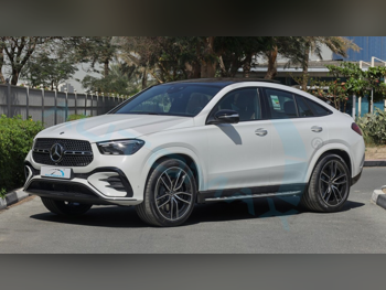 مرسيدس - بنز  جي ال اي  450 اي ام جي  2026  اوتوماتيك  0 كم  6 سلندر  دفع كلي مستمر  سيدان  أبيض  تحت الضمان