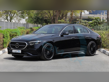 مرسيدس - بنز  اي - كلاس  300 AMG  2026  اوتوماتيك  0 كم  4 سلندر  دفع خلفي  سيدان  أسود  تحت الضمان
