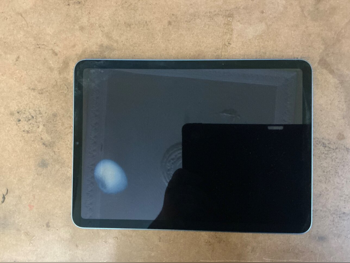 Apple  iPad Air  5  2021 -  64 GB - Connectivity Wi Fi Only