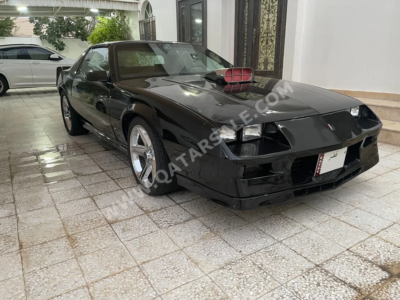 Chevrolet  Camaro  Z/28  1984  Manual  100,000 Km  8 Cylinder  Rear Wheel Drive (RWD)  Classic  Black