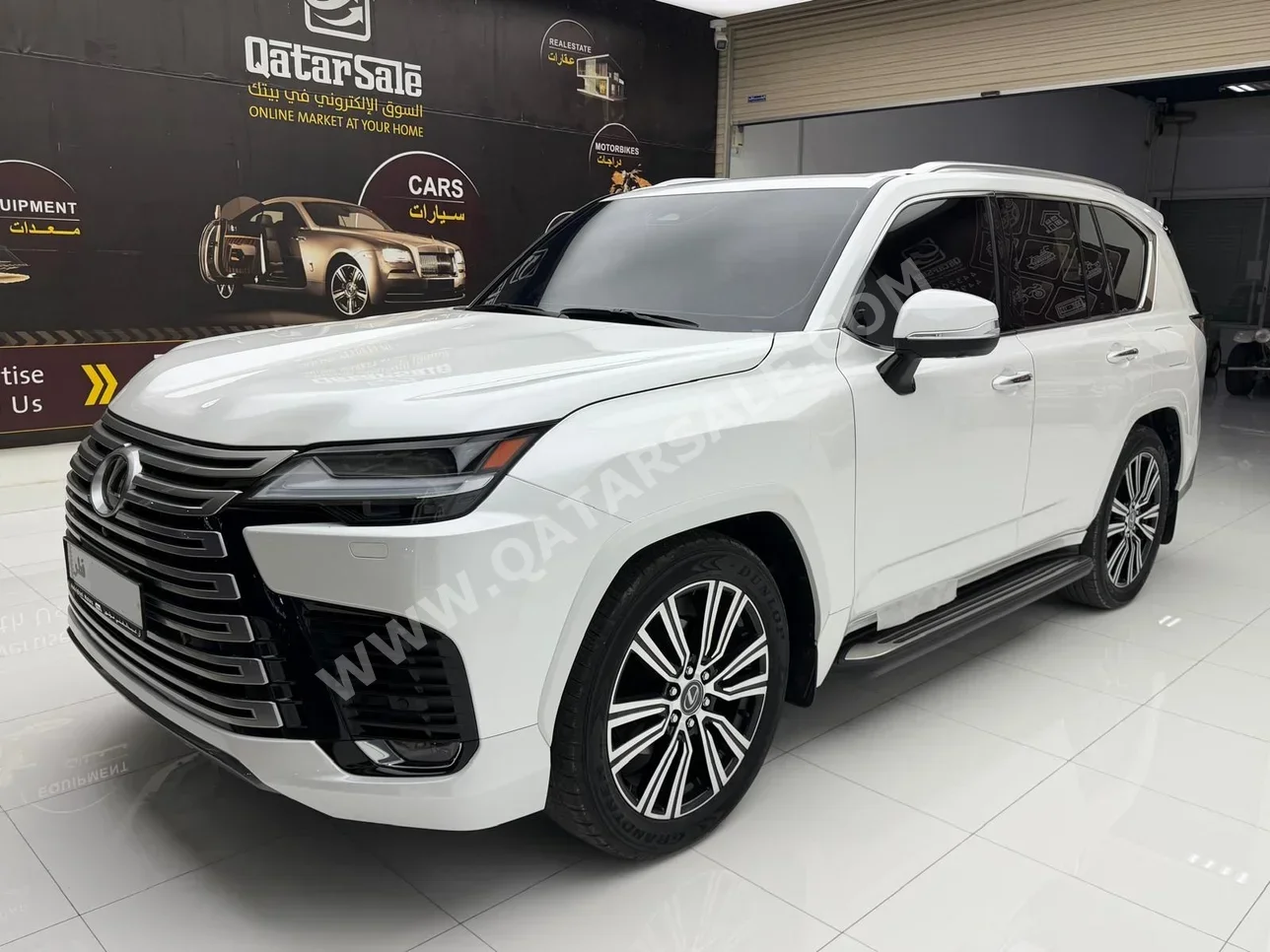 Lexus LX 600 Luxury 2025 Automatic 0 Km 6 Cylinder Four Wheel Drive (4WD) SUV White With Warranty