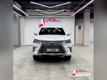 Lexus  LX  570  2017  Automatic  160,000 Km  8 Cylinder  Four Wheel Drive (4WD)  SUV  White