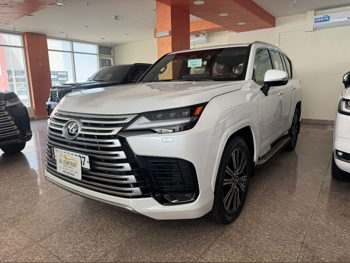 لكزس  ال اكس  600 لكجري  2026  اوتوماتيك  0 كم  6 سلندر  دفع رباعي  اس يو في  أبيض  تحت الضمان