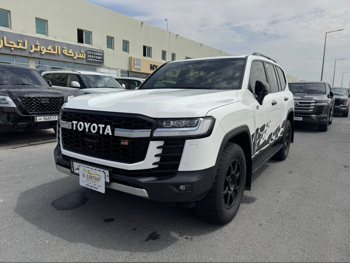 تويوتا  لاند كروزر  جي ار سبورت توين تيربو  2024  اوتوماتيك  69,000 كم  6 سلندر  دفع رباعي  اس يو في  أبيض  تحت الضمان